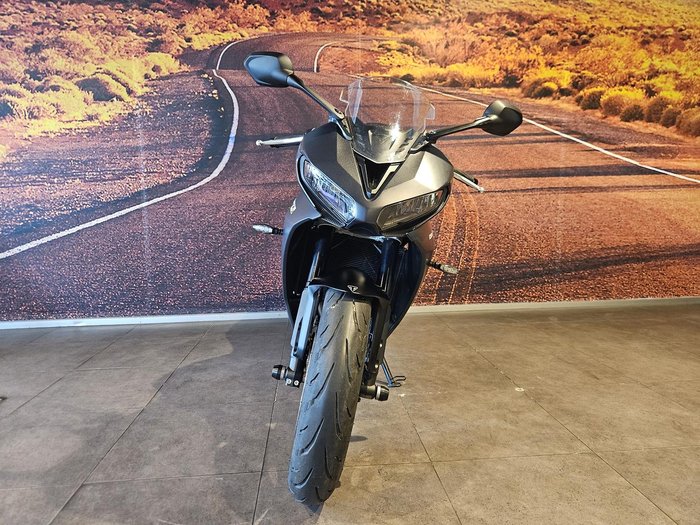 2024 Triumph Daytona 660 LAMS Daytona