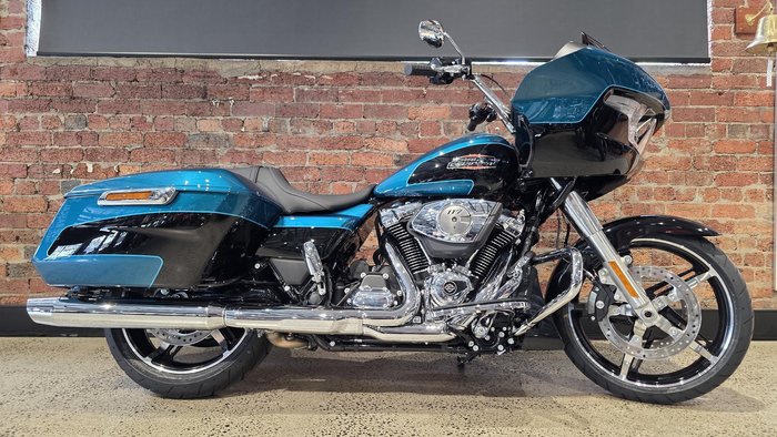 Harley-Davidson Road Glide 117 (FLTRX) Touring