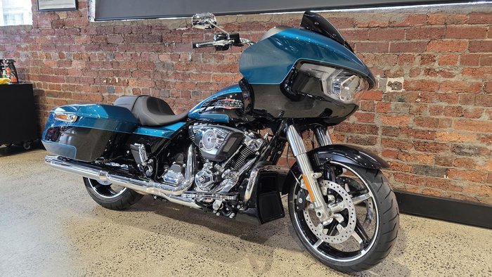 Harley-Davidson Road Glide 117 (FLTRX) Touring