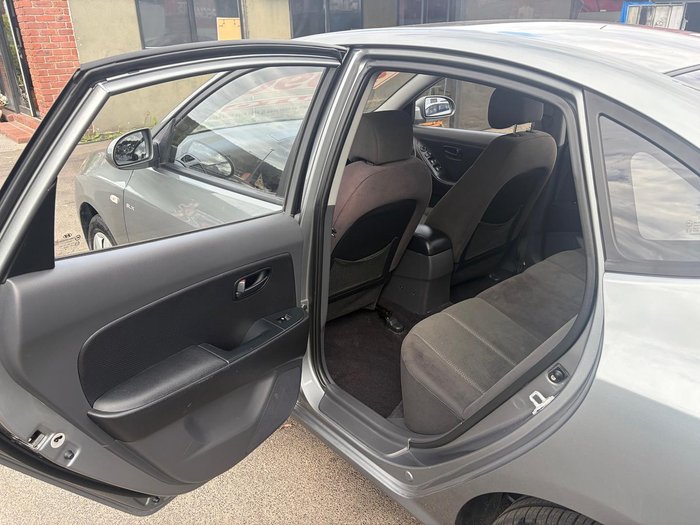 2009 Hyundai Elantra SLX HD Hyper Silver