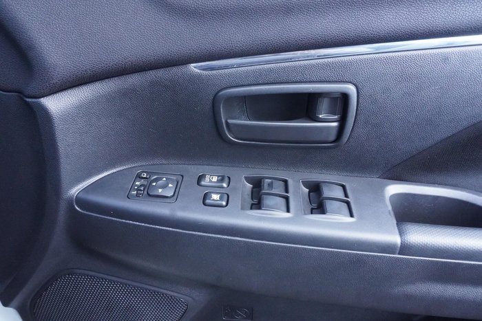 2020 Mitsubishi ASX ES