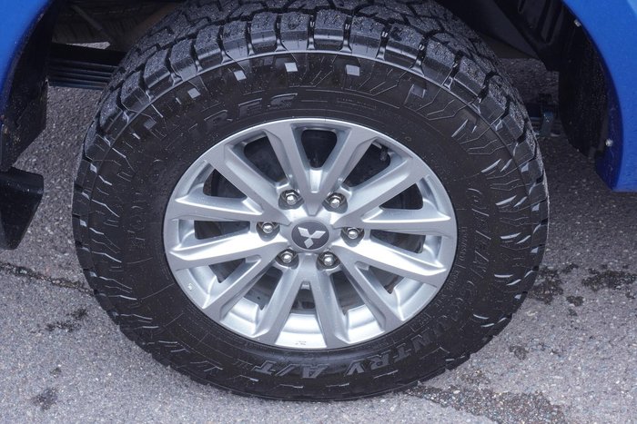 2015 Mitsubishi Triton GLS