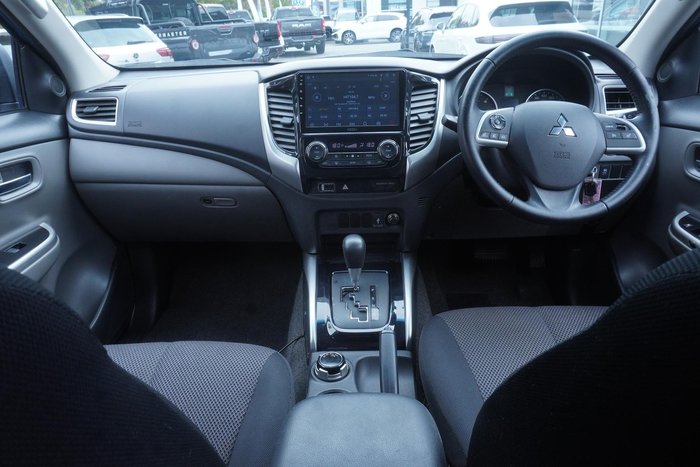 2015 Mitsubishi Triton GLS