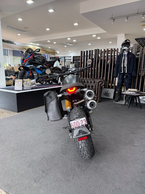 2024 DUCATI SCRAMBLER DARK PRO Black