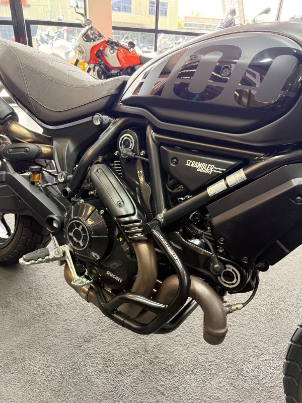 2024 DUCATI SCRAMBLER DARK PRO Black