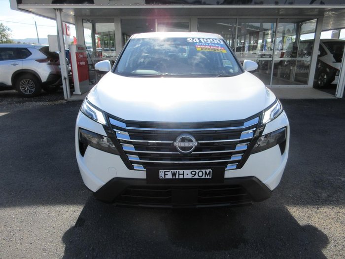 2026 Nissan X-TRAIL ST