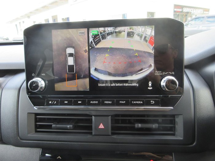 2026 Nissan Navara SL