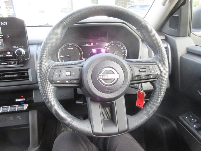 2026 Nissan Navara SL