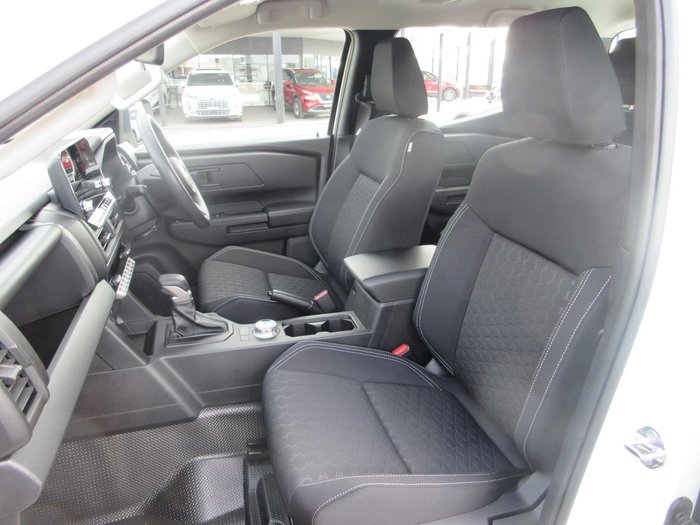 2026 Nissan Navara SL