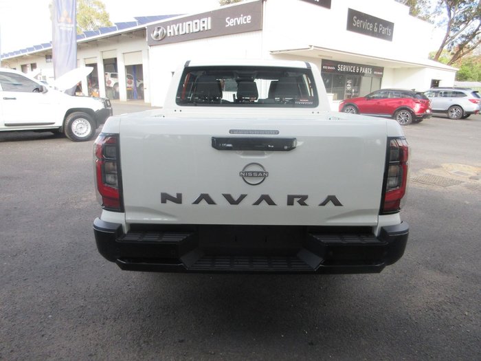 2026 Nissan Navara SL