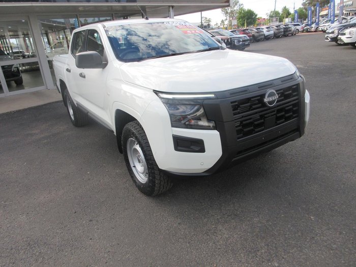 2026 Nissan Navara SL