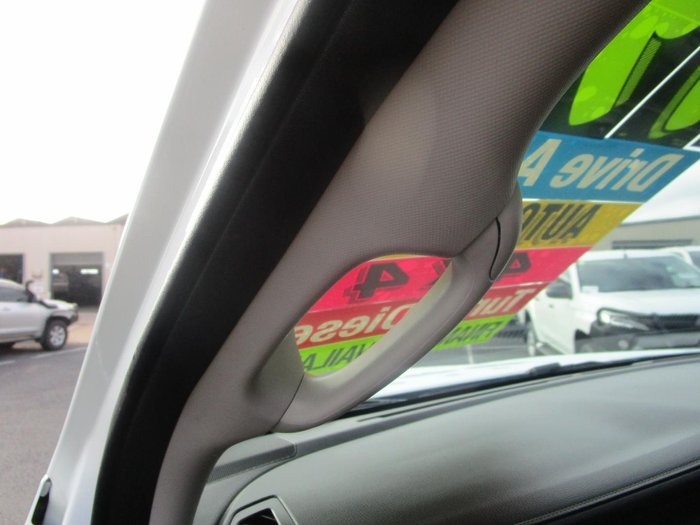 2022 Isuzu MU-X LS-T