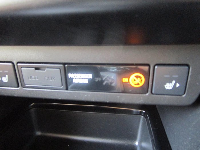 2022 Isuzu MU-X LS-T