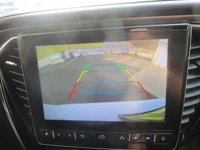 2022 Isuzu MU-X LS-T