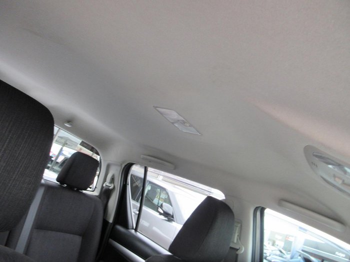 2021 Toyota Hilux SR5