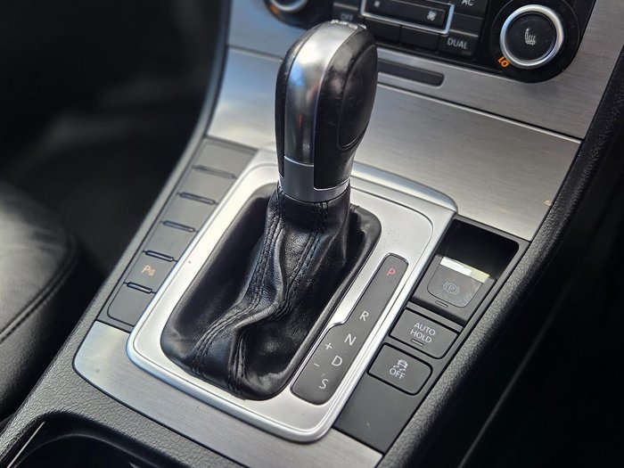 2011 Volkswagen Passat 118TSI