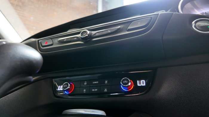 2018 Holden Commodore LT ZB MY18 Summit White