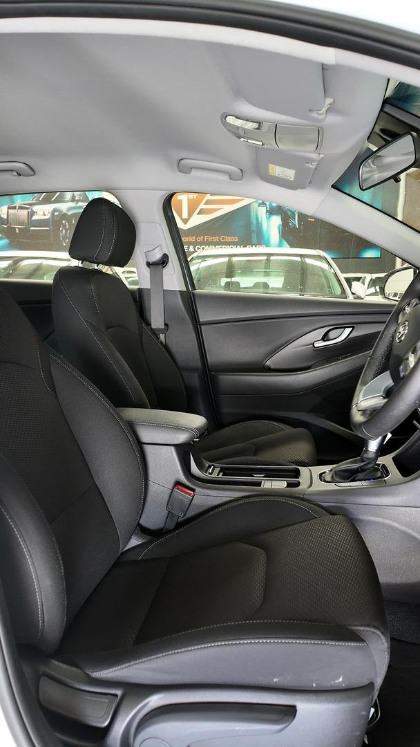 2021 Hyundai i30 PD.V4 MY21 Polar White