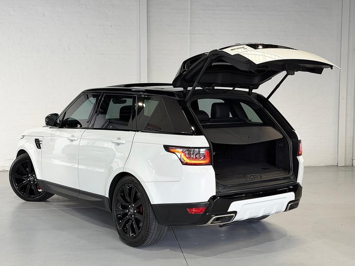 2022 Land Rover Range Rover Sport D300 SE L494 MY22 4X4 Dual Range Fuji White