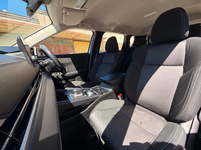 2024 Mitsubishi Outlander ES