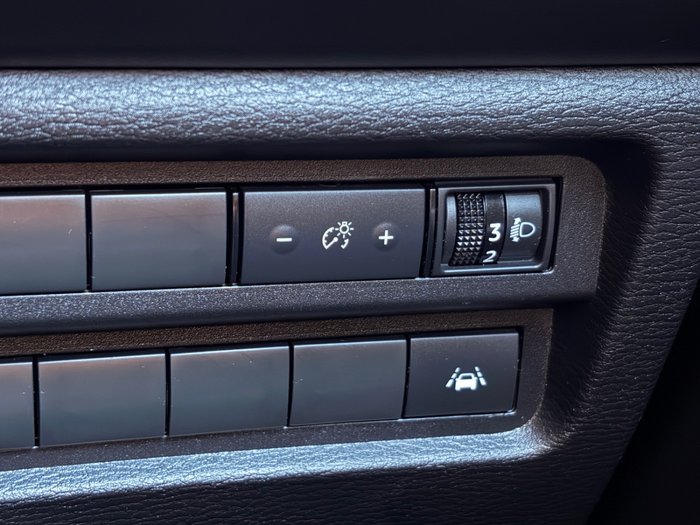2024 Mitsubishi Outlander ES