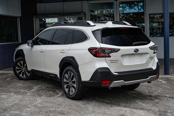 2025 Subaru Outback AWD Touring XT