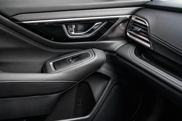 2025 Subaru Outback AWD Touring XT