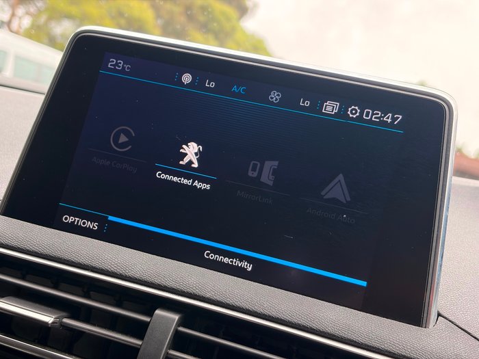 2018 Peugeot 5008 Allure