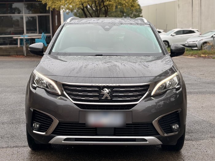 2018 Peugeot 5008 Allure