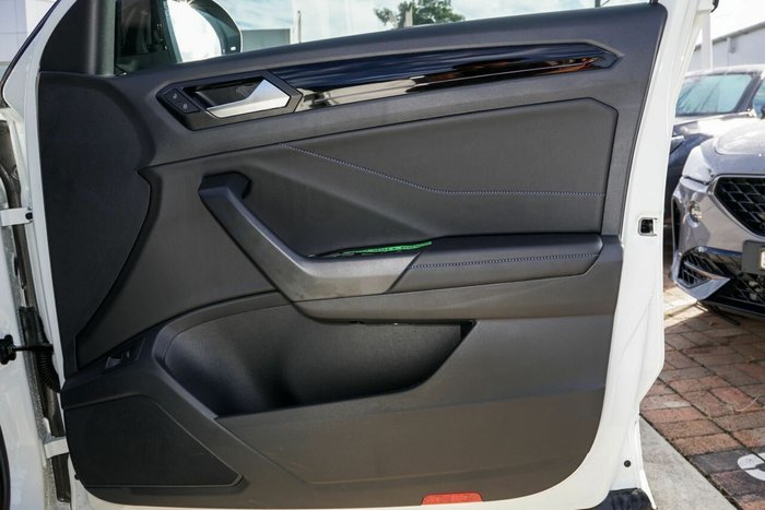 2025 Volkswagen T-Roc R