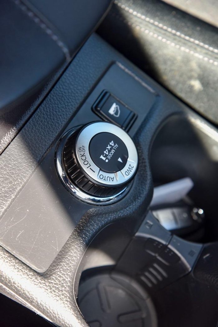 2021 Nissan X-TRAIL ST