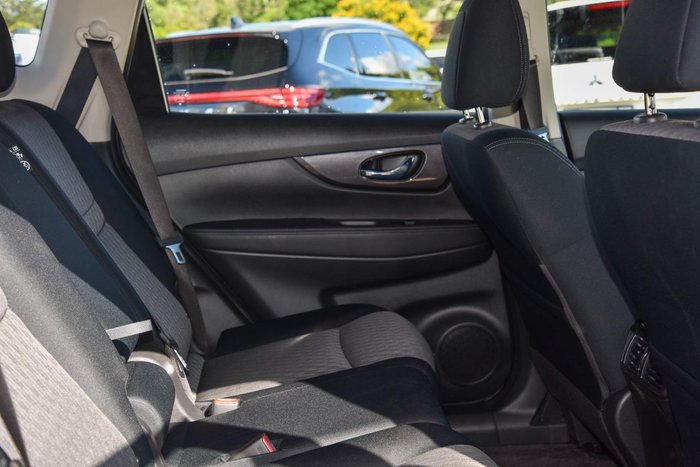 2021 Nissan X-TRAIL ST