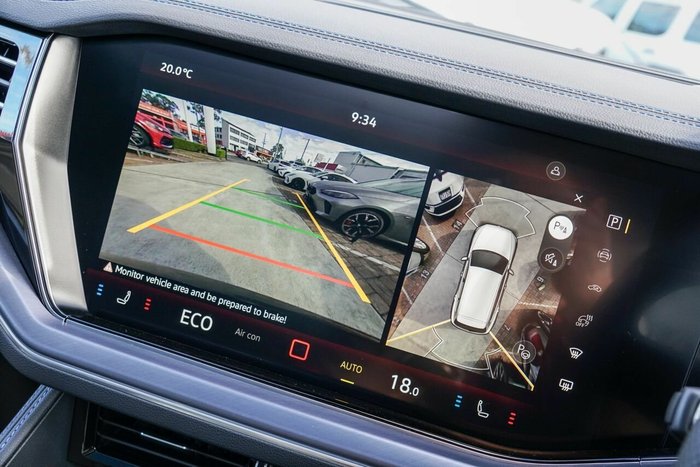 2025 Volkswagen Touareg R