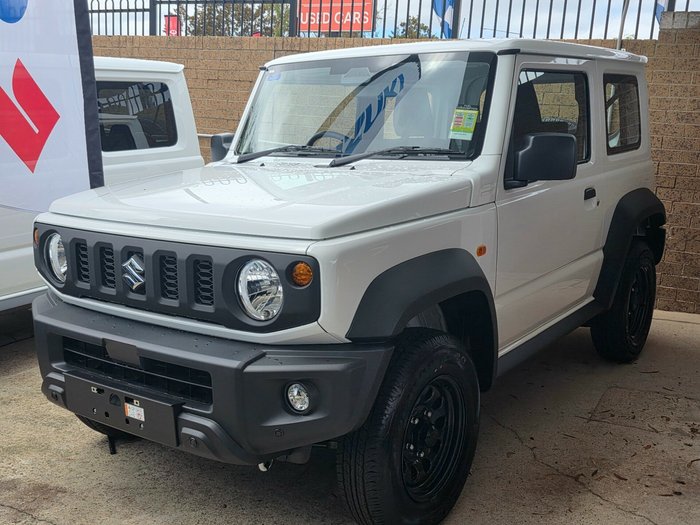 2025 Suzuki Jimny
