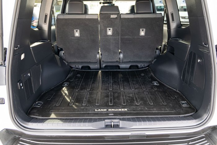 2023 Toyota Landcruiser GR Sport