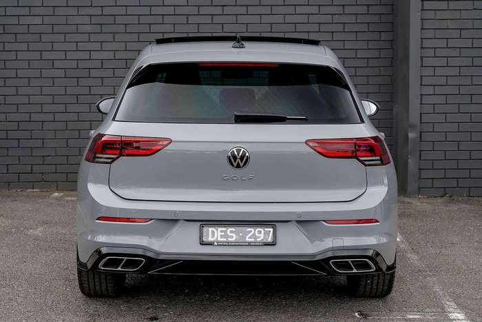 2022 Volkswagen Golf 110TSI R-Line