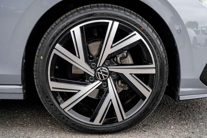 2022 Volkswagen Golf 110TSI R-Line