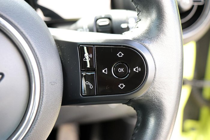 2023 MINI Hatch Cooper Classic