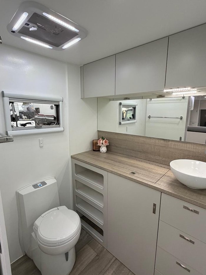 2026 Design RV Forerunner 220R