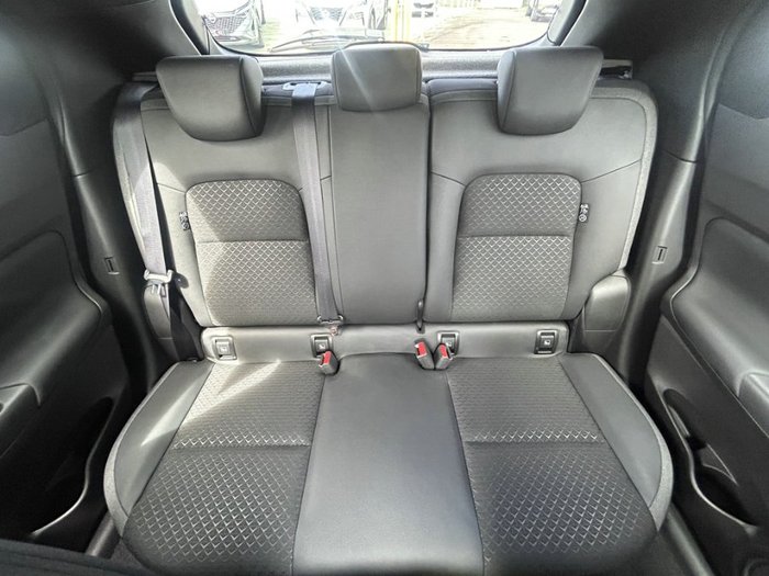 2024 Nissan JUKE ST-L