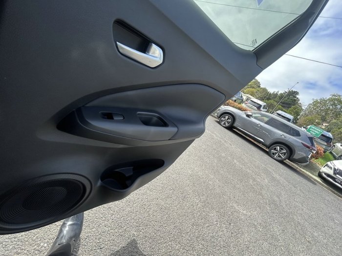 2024 Nissan JUKE ST-L