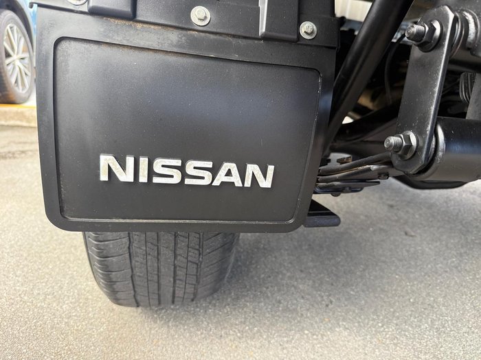 2021 Nissan Navara SL