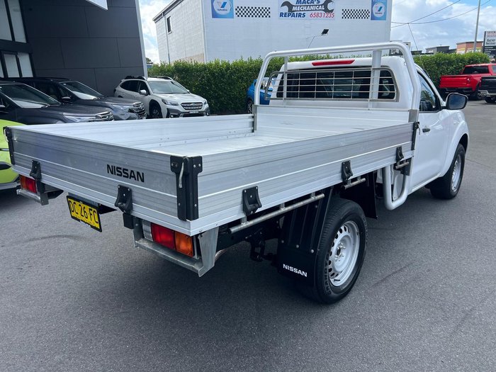 2021 Nissan Navara SL