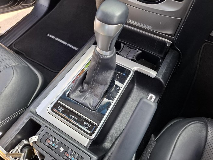 2019 Toyota Landcruiser Prado Kakadu GDJ150R 4X4 Dual Range Graphite