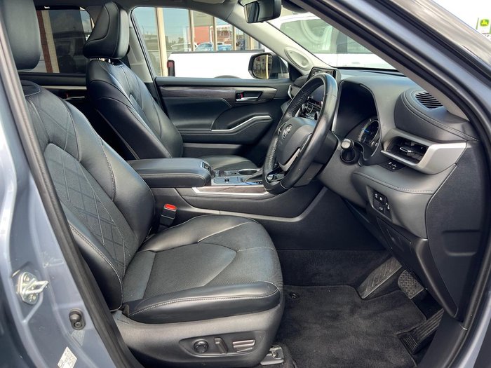 2022 Toyota Kluger Grande