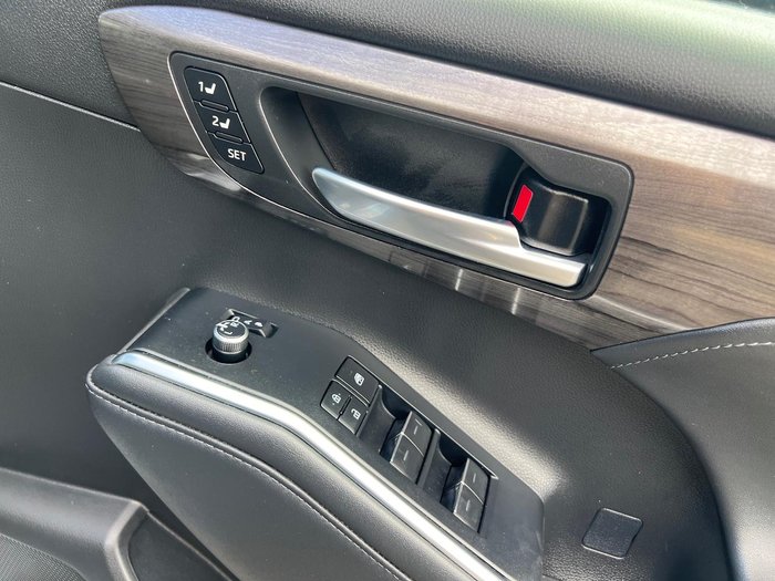 2022 Toyota Kluger Grande