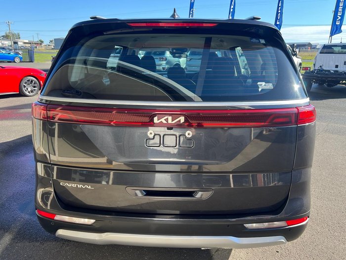 2023 Kia Carnival S