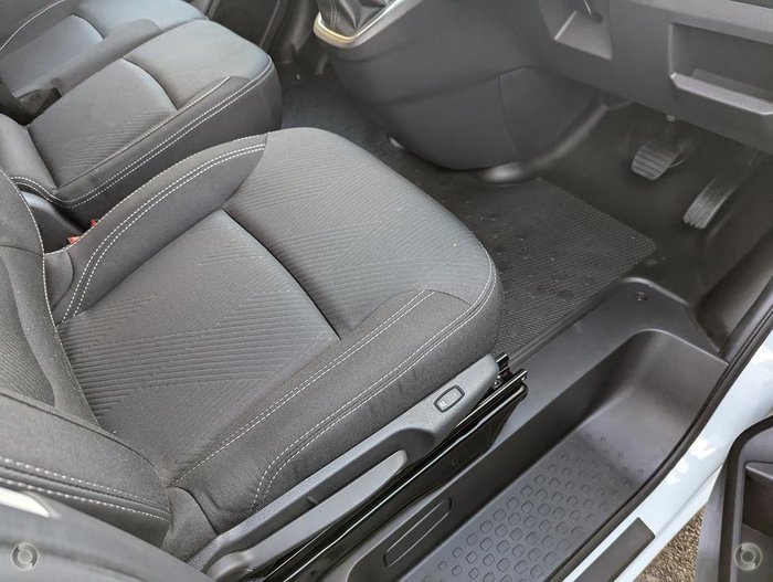 2025 Renault Trafic Premium X82 MY25 Glacier White