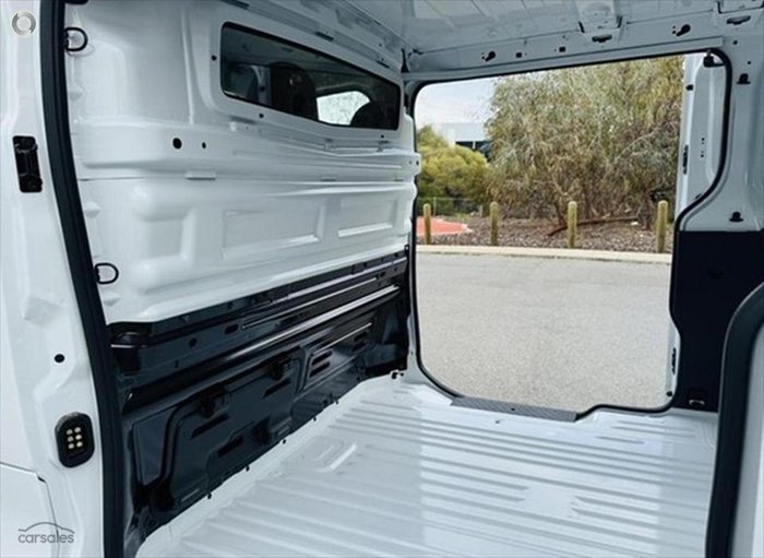 2025 Renault Trafic Premium X82 MY25 Glacier White