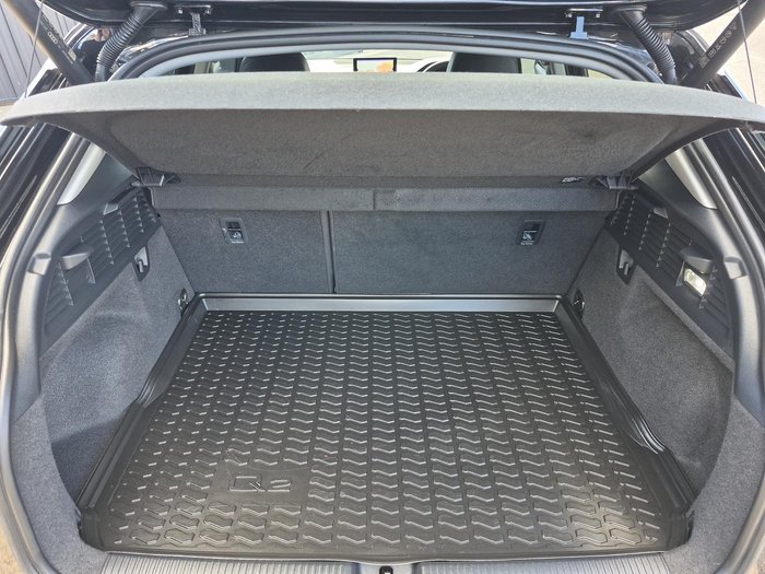 2022 Audi Q2 40 TFSI S line